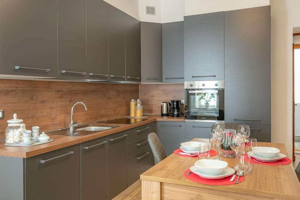 La Serena Large Apartment With Wifi, A/C, Private Parking Acquaseria Exterior photo